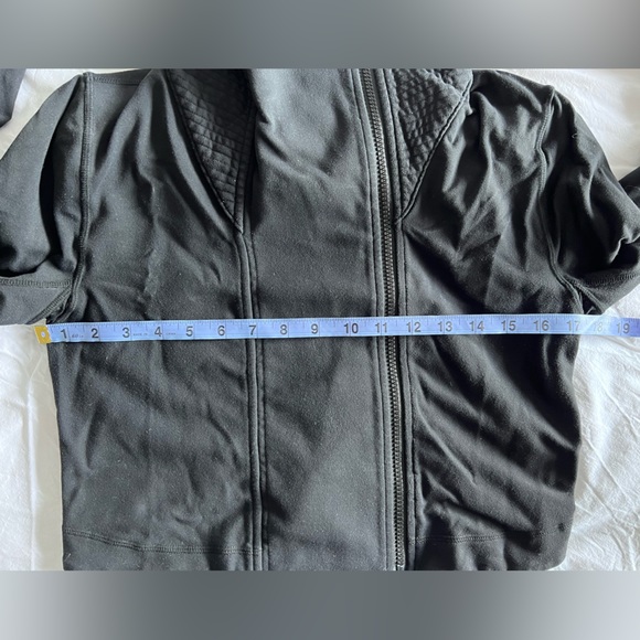 Lululemon Principal Jacket - Picture 7 of 7